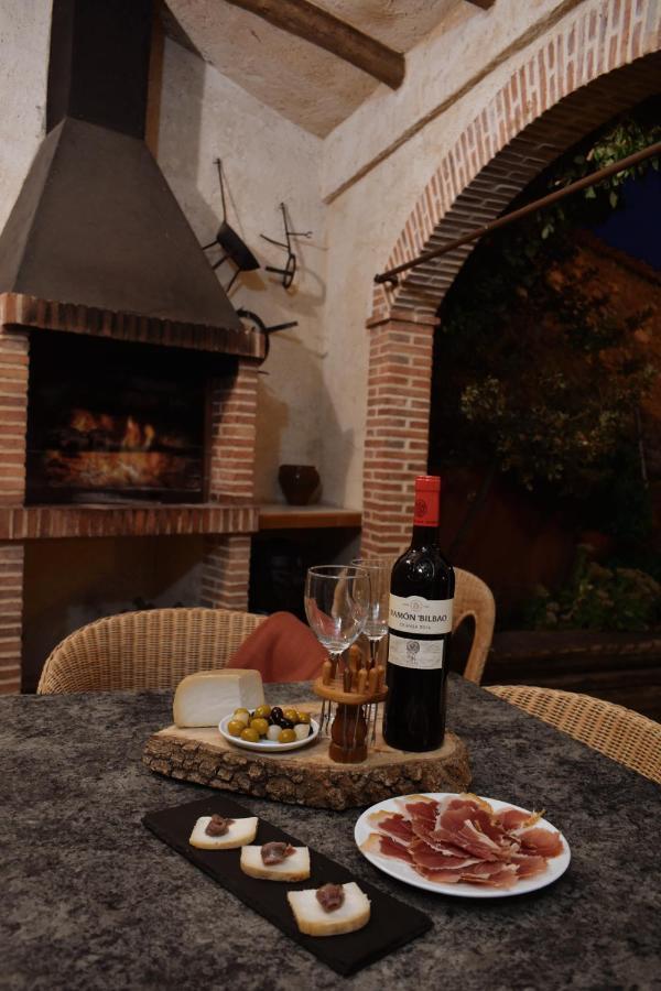La Casa Del Azafran Villa Villanueva del Rebollar de la Sierra Exteriör bild